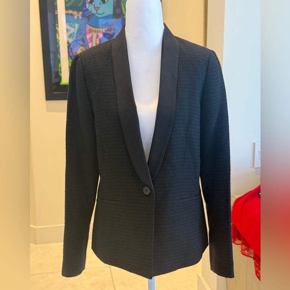 Vince Black Textured tux Collar Blazer size 4